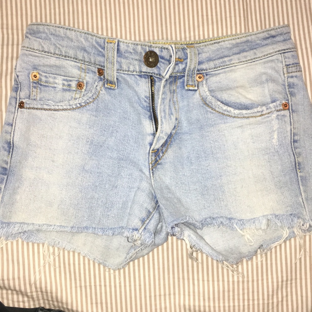 Levi's Cutoff jean shorts